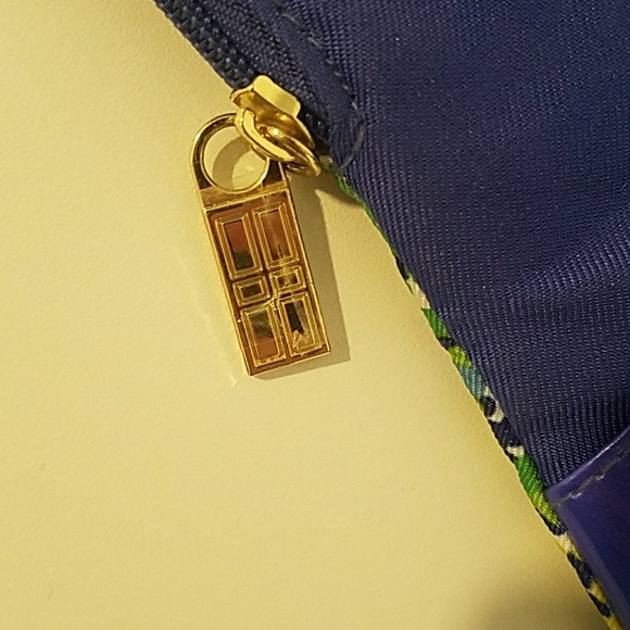 Makeup bag - Picture 3 of 4